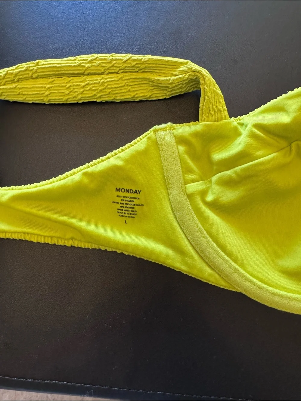 Monday swimwear Cala Roja top NWT